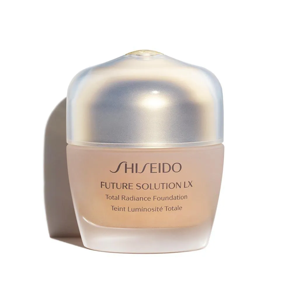 Base Facial Iluminadora Shiseido Future Solution LX SPF 15 Neutral 4