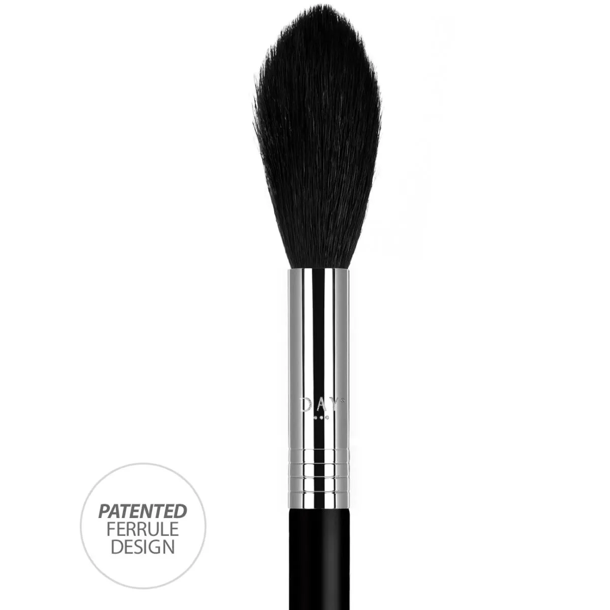 PINCEL MéDIO PARA ILUMINADOR E BLUSH F24 - DAYMAKEUP