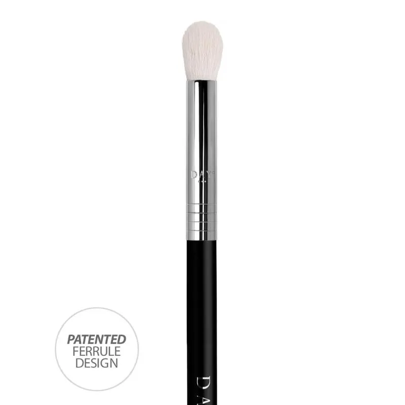 DAYMAKEUP PINCEL CHATO PARA ESFUMAR 0125