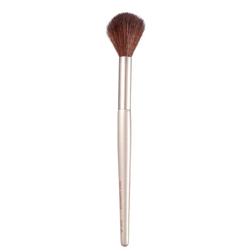 NADIA TAMBASCO GLOW TO GO PINCEL ILUMINADOR