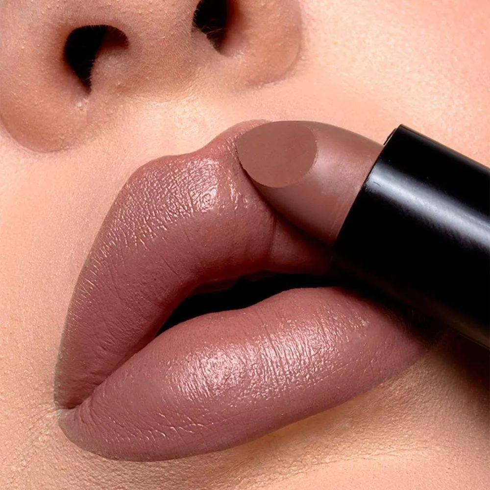 BATOM BALA VEGANO MATTE 4G DAILUS ACABAMENTO MATTE INTENSO E LONGA DURAçãO DESTEMIDA