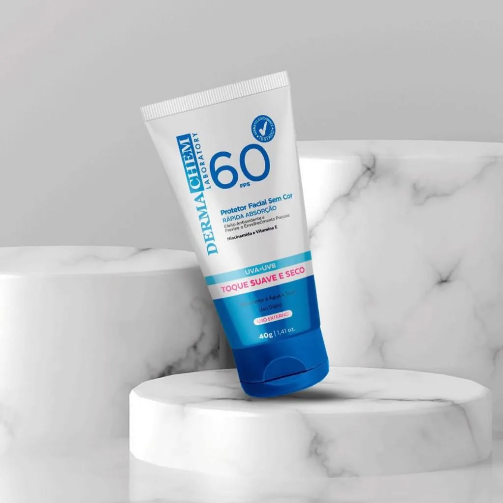 DERMACHEM PROTETOR SOLAR ROSTO FPS 60 SEM COR 40G