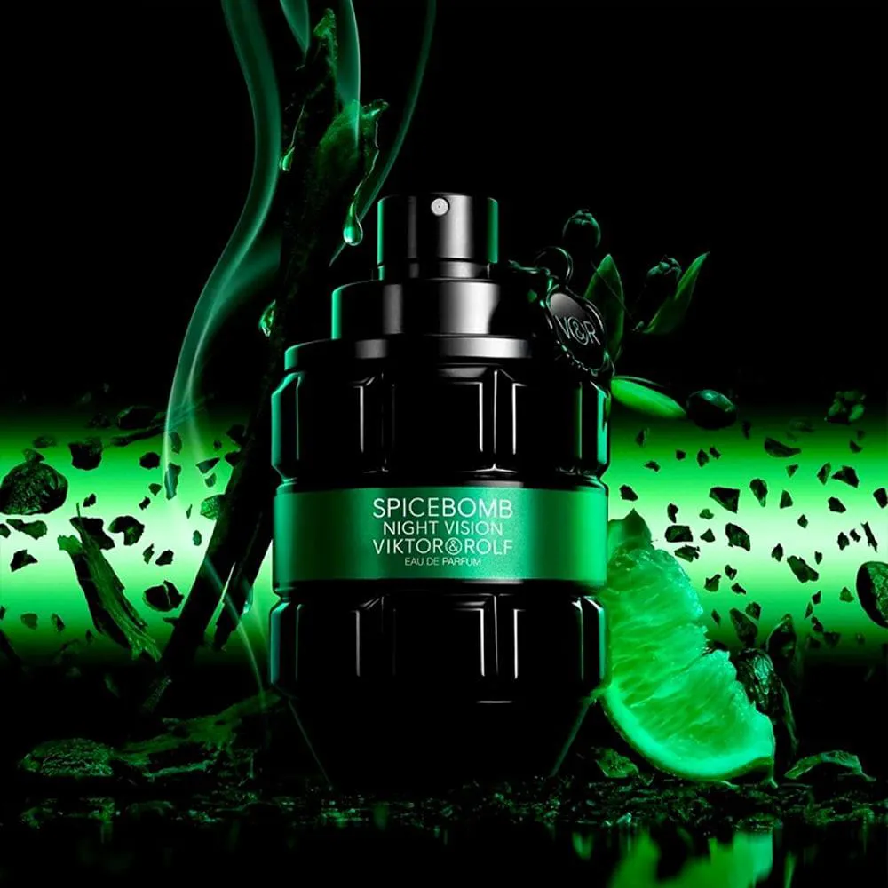 香水(男性用) VIKTOR&ROLF SPICEBOMB NIGHT VISION 90ml Viktor & Rolf Spicebomb Night Vision Eau de Parfum - Perfume