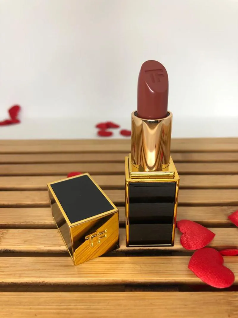Batom Tom Ford Matte Tubo Preto - 100 Equus
